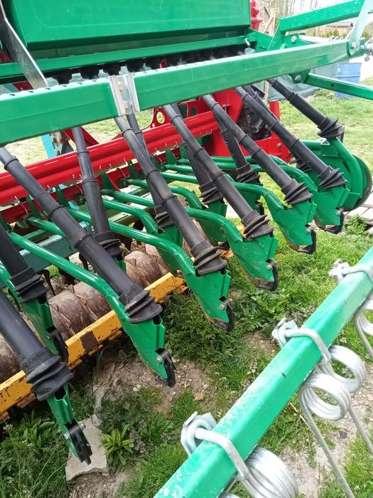 Siewnik zbożowy Agro masz