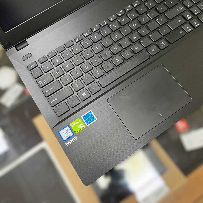Ноутбук ASUS PRO P2540U|i7-8550U•8RAM•SSD256•MX110 2GB • FullHD 15.6