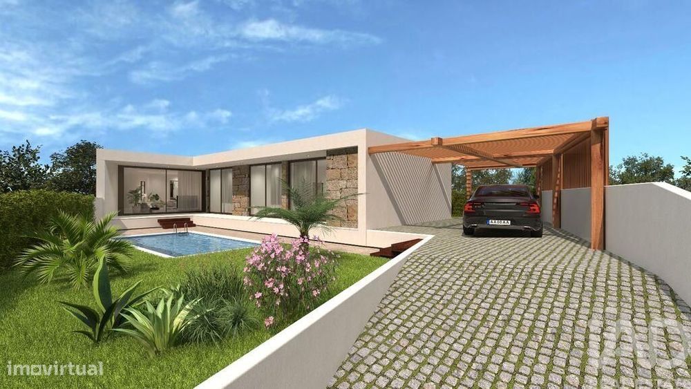 Terreno em Foz do Sousa e Covelo de 3200,00 m2