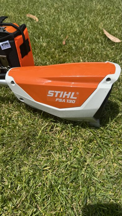 Roçadora STIHL FSA 130 bateria