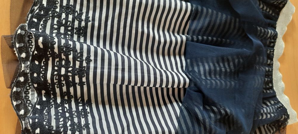 Spodniczka 5 10 15 Lincol & Sharks rozm. 158/164