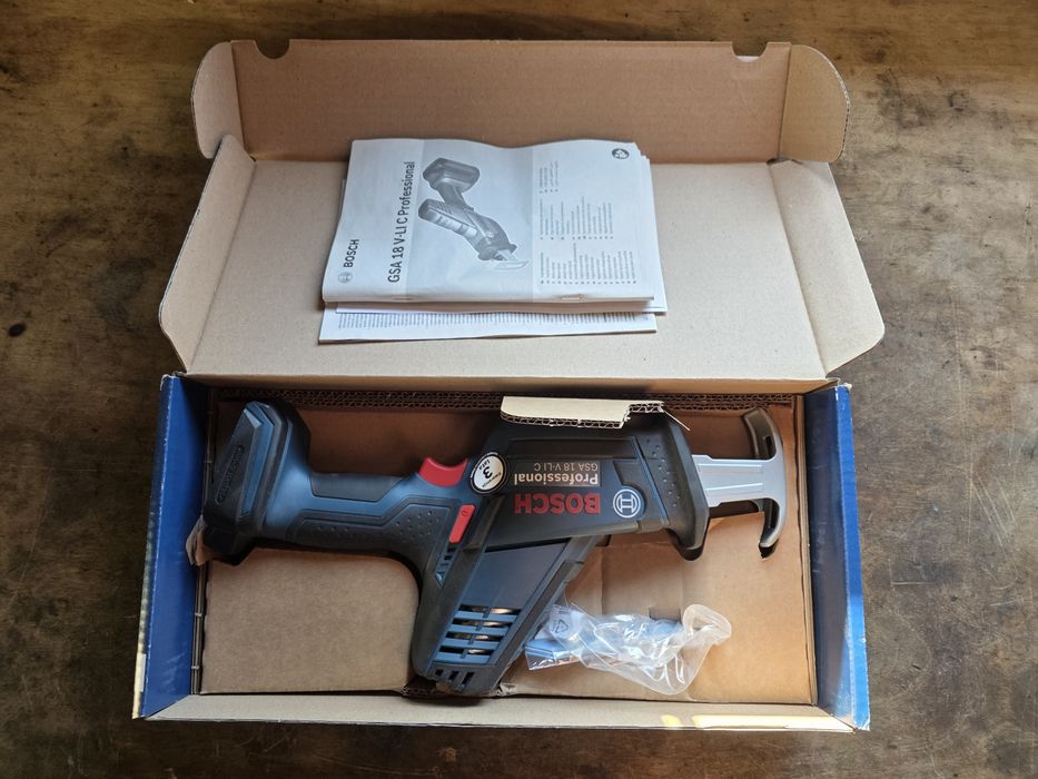 Piła szablasta Bosch GSA 18V-LI C