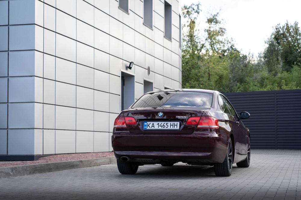 BMW 3 Series 2007 VIN WBAWA51020JP99497 фото оголошення 8 з 18