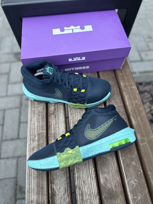 ОРИГІНАЛ Nike Lebron Witness 8 Blue FB2239-402