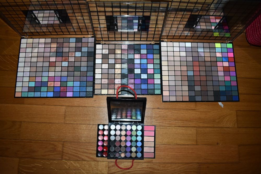 Vendo Paletas de Maquilhagem/Paletas Sombras