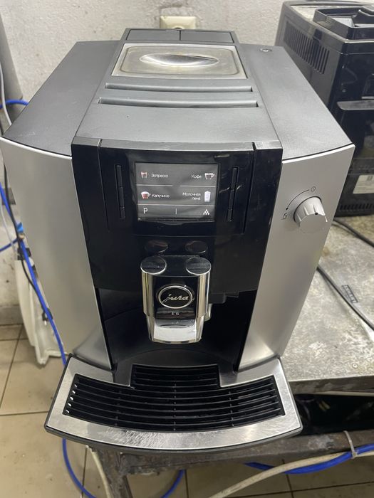 Кавомашина Jura E6 Platin EC