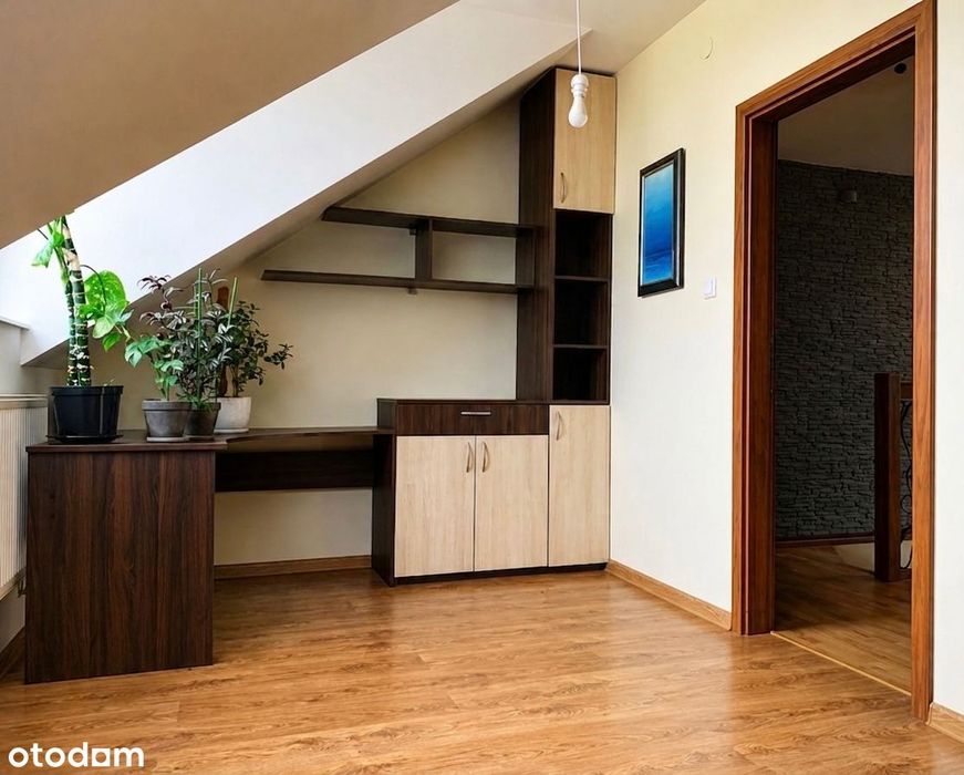 Dom pod Dęblinem | ogrodzona działka 2418 m² | dwustanowiskowy garaż