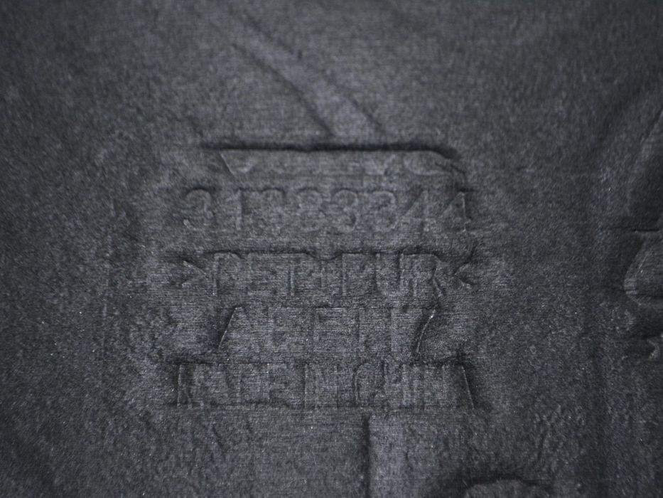 Шумка капота VOLVO S90 SPA 2016-2020 31383344