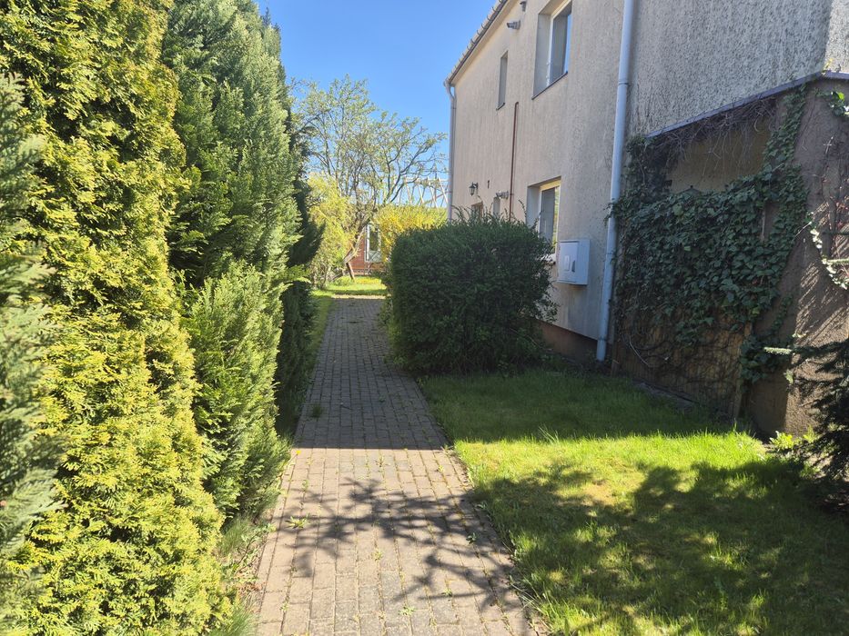 Szybkie wydanie ! Parter domu odrębna KW duża działka ogródek