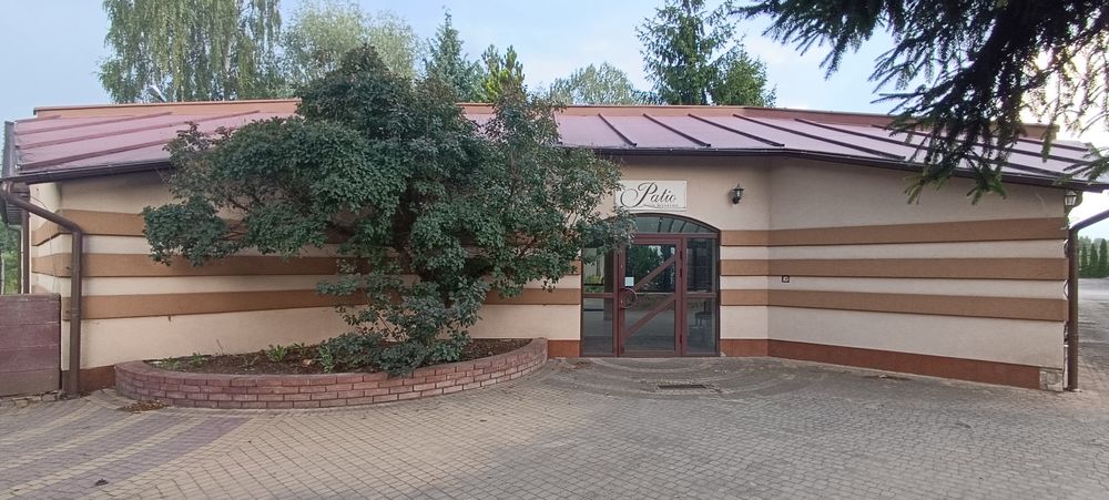 Budynek komercyjny wolnostojący