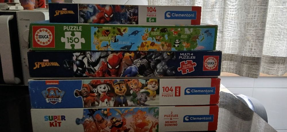 Puzzles variados