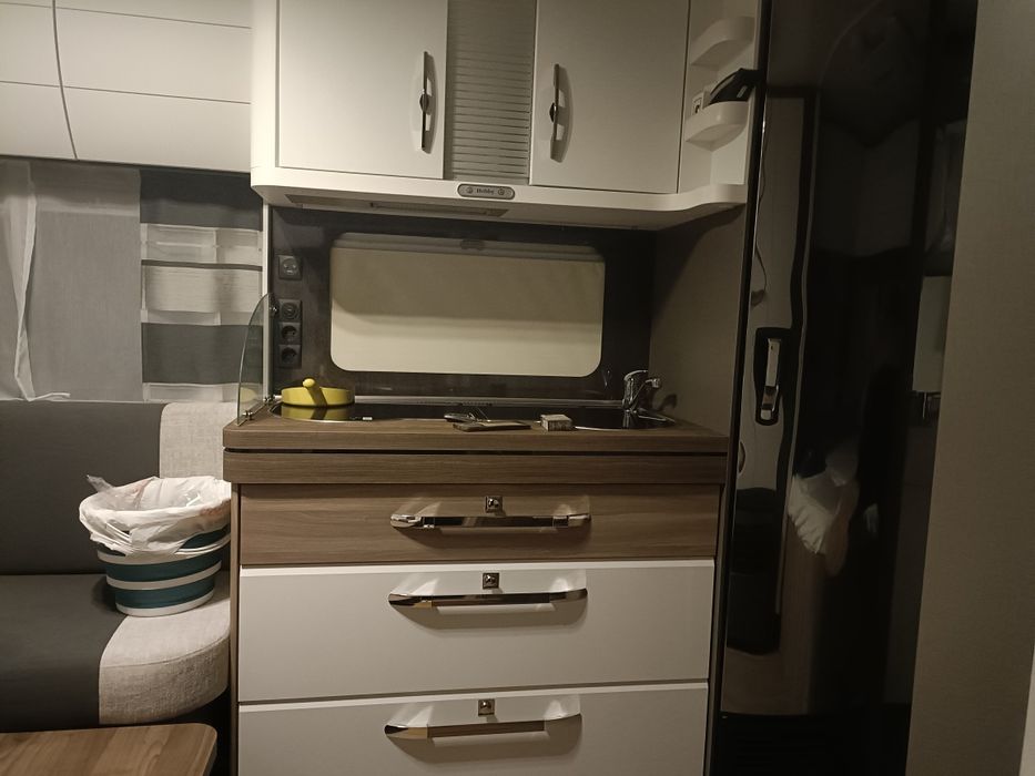 Caravana Hobby Excellent EDITION 460UFE