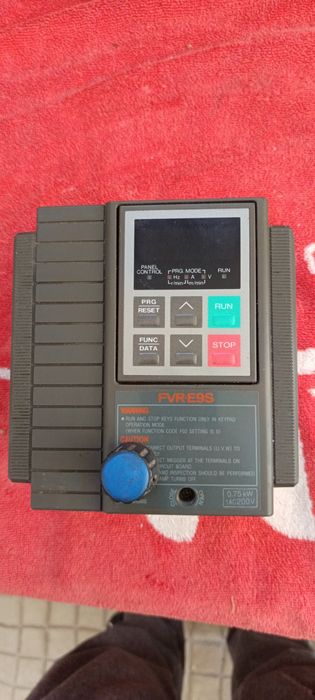 Variador Fuji elétrica fvr-e9s