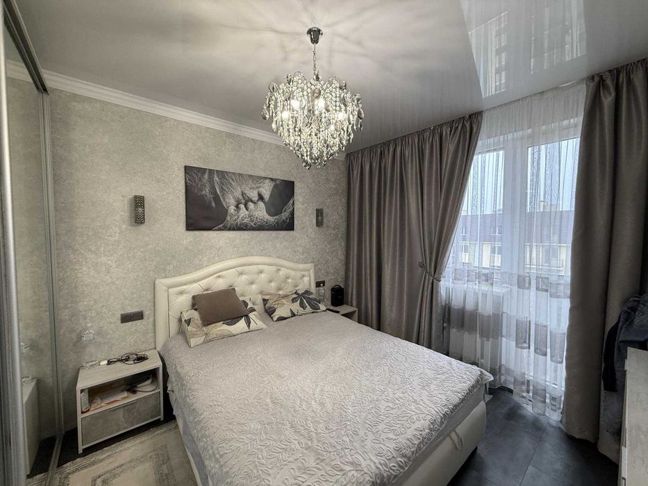 Продам квартиру в ЖК Континент Люстдорфська дорога (298-804)