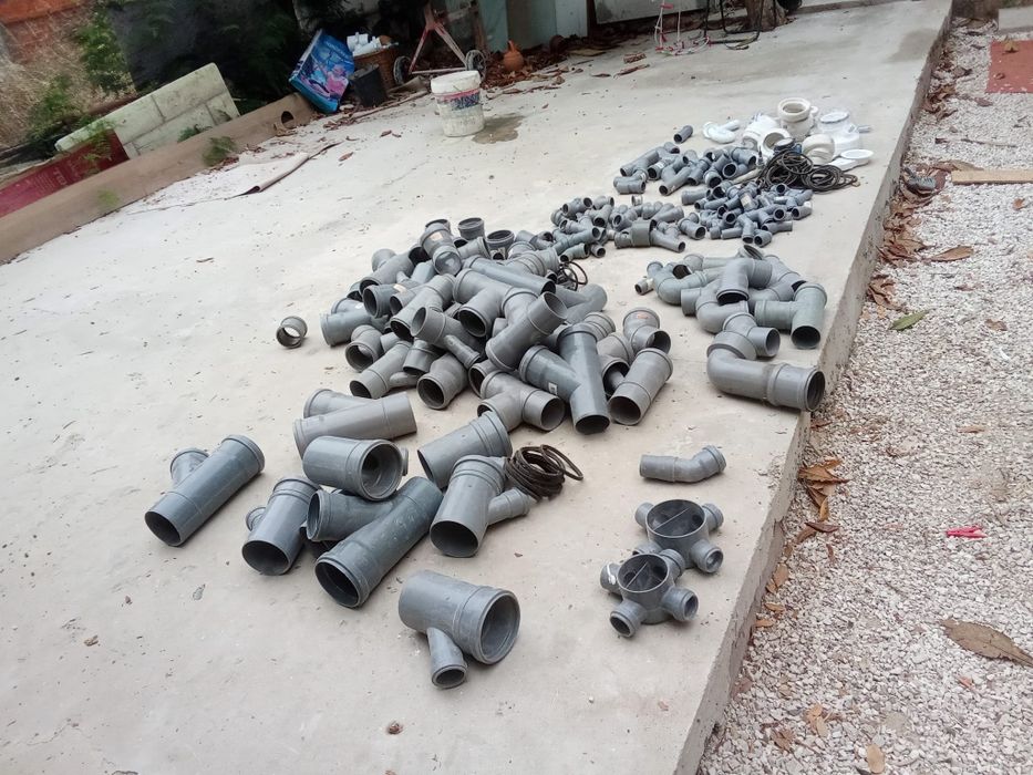 Vendem-se artigos para canalização