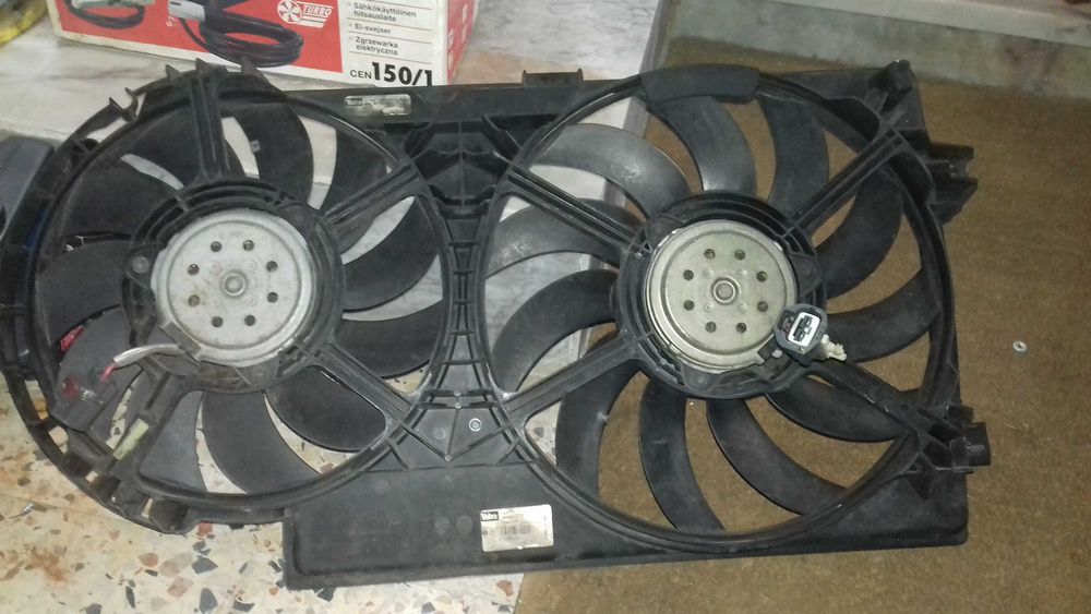 Ventilador Valeo e Oticas CHRYSLER Voyager 2002 2.5 Crd