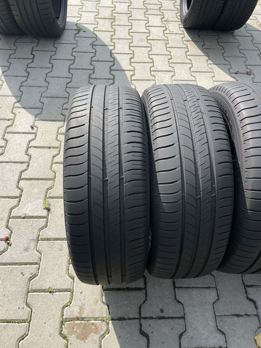 Колеса/резина/гума 205/60R16 Michelin