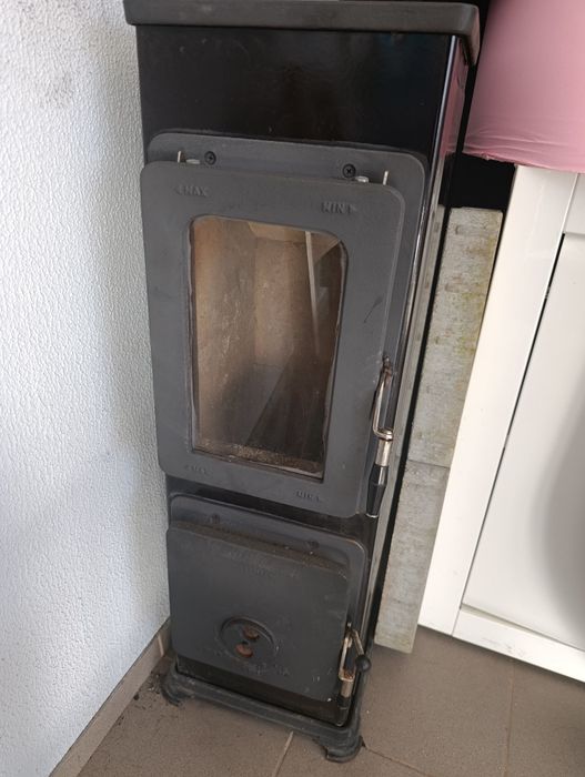 Kominek piec wolnostojący koza