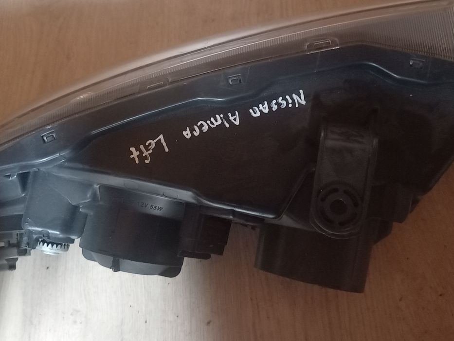 Продам Фари Nissan Almera 2000-2006года 2шт 100-16391 оригинал