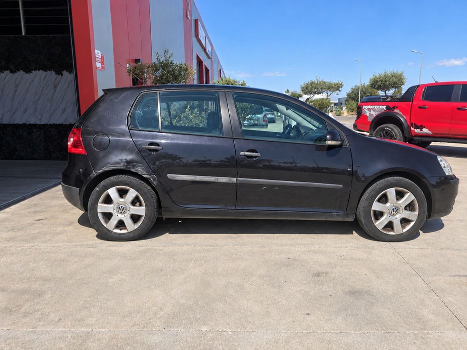 Vw Golf V 1.9 TDI 105cv ( repro +/- 150cv) — photo 3