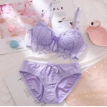 Комплект білизни бра і трусики лавандовий бузковий