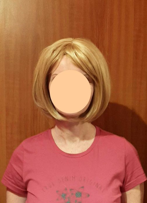 Peruka blond NOWA