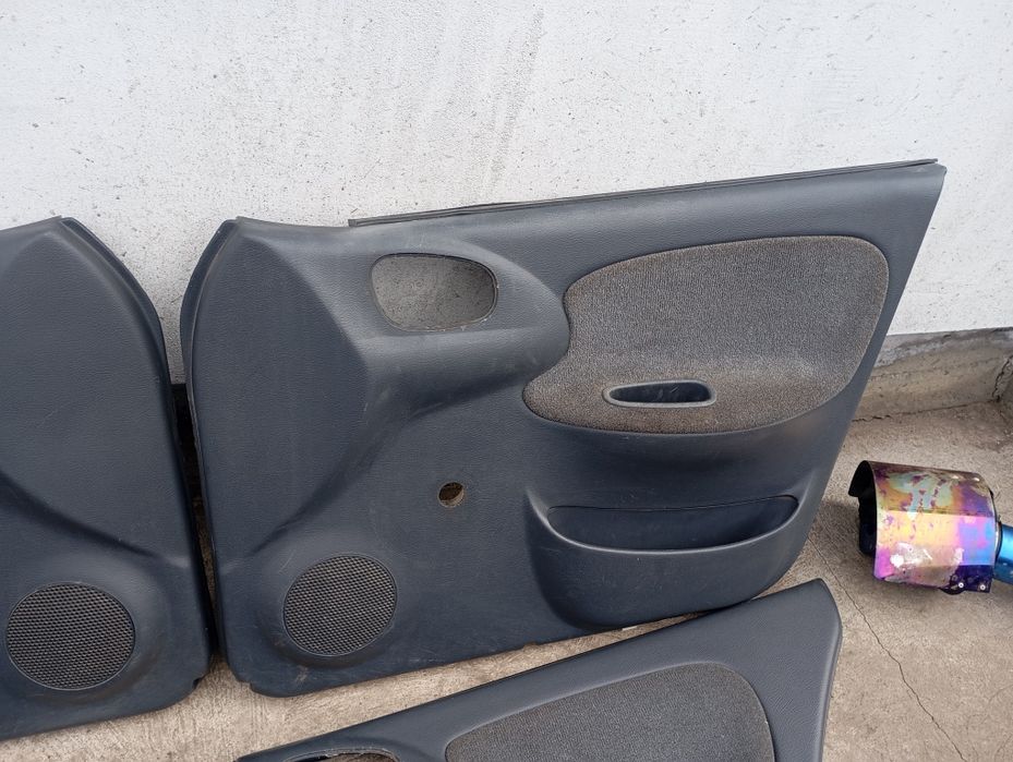 Продам Обшивки дверей ,карти Део Ланос,Сенс