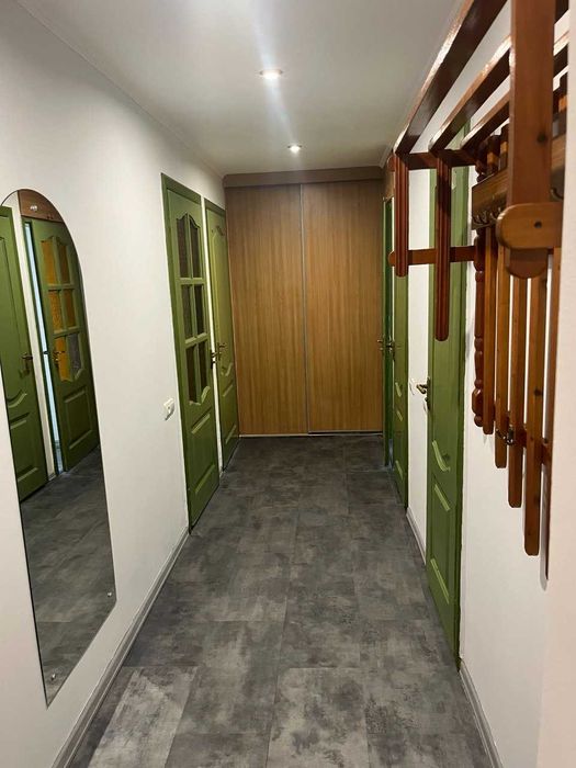 Здам в оренду 3-х кімнтатну квартиру на Оболоні, вул.Приозерна