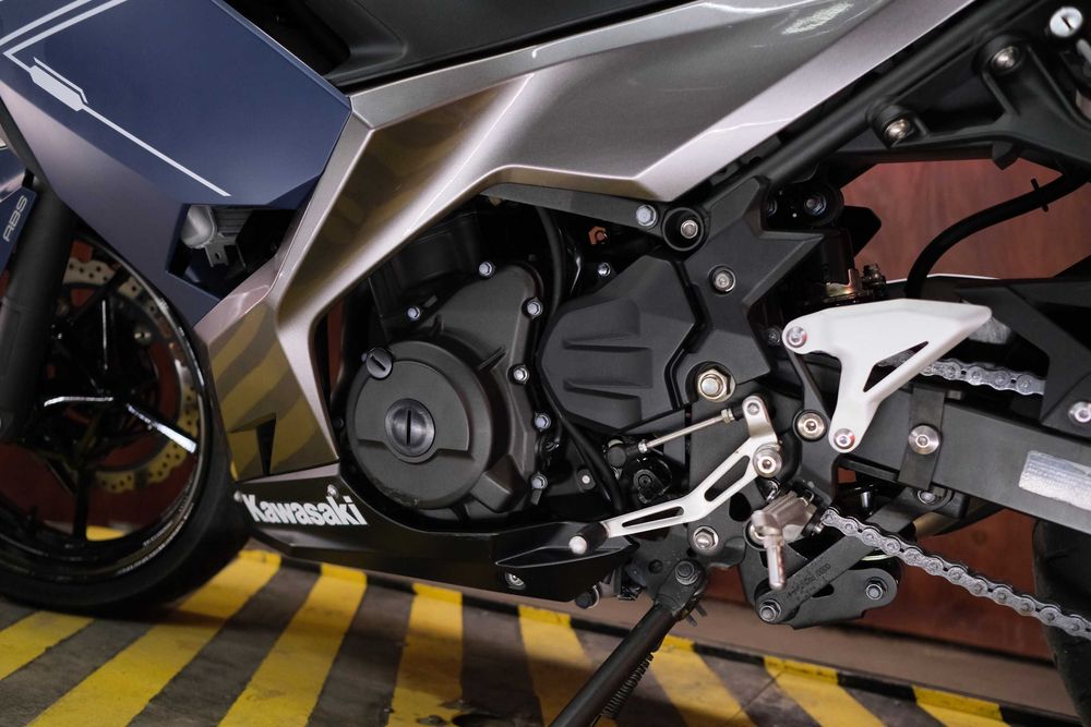 Kawasaki Ninja 400 із Японії