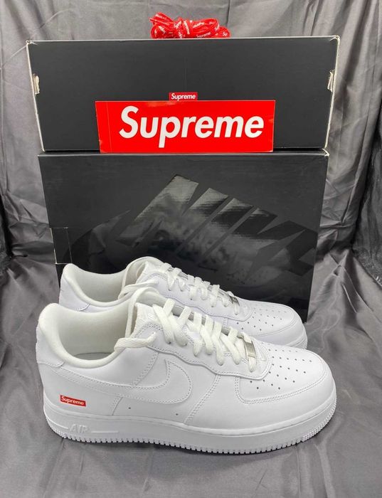 Czerwony Nike Air Force 1  45