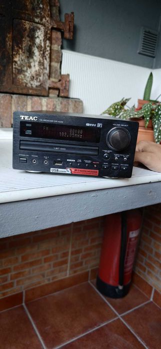 Teac CD Receiver CR-H225