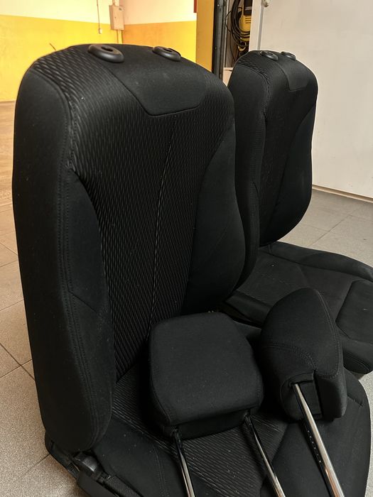 Bancos Frontais BMW F20