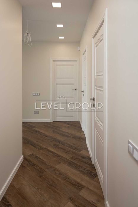 Продаж 3к квартири з авторським ремонтом у ЖК Метрополія Дарниця