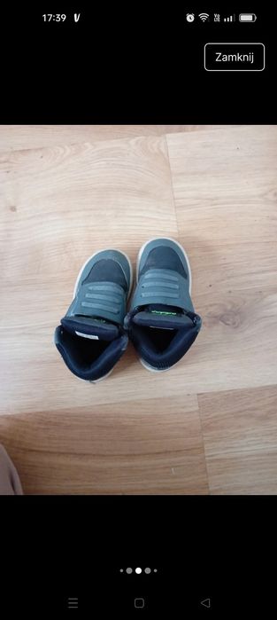 Buty dla dziecka 26 wkładka 17.5