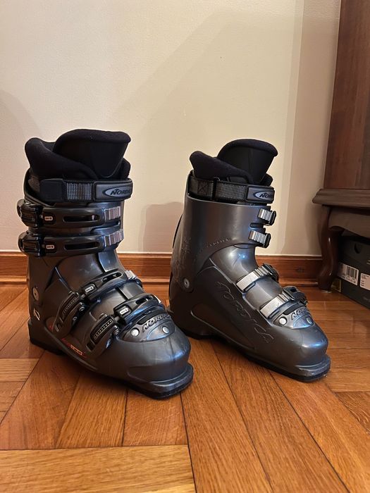 Buty narciarskie stan bardzo dobry