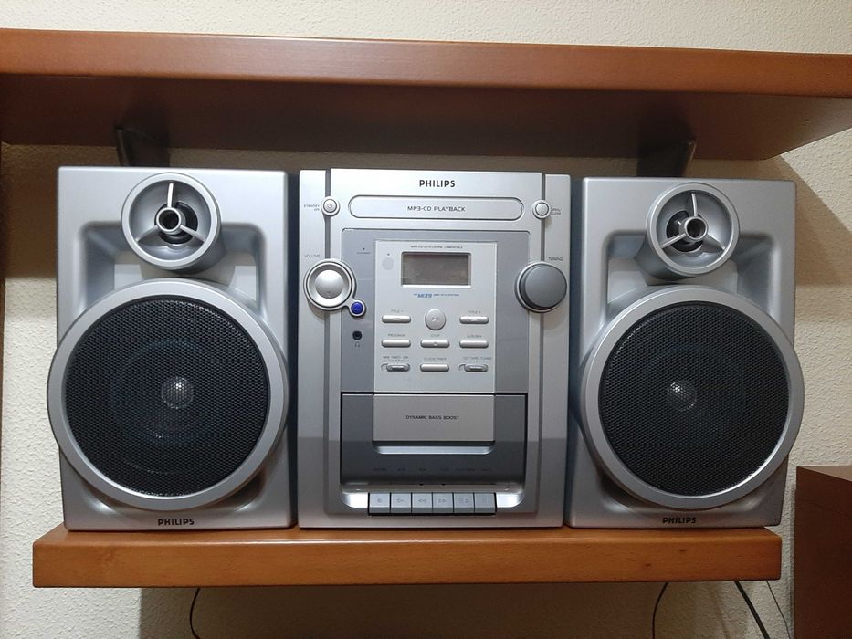 Aparelhagem cd´s , cassetes e rádio