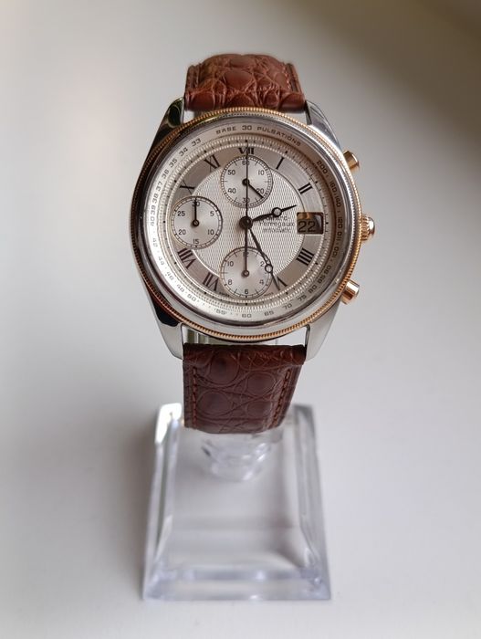 Girard Perregaux  GP 4900 Olimpico