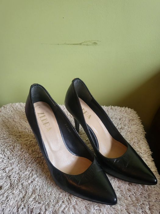 Szpilki mało używane