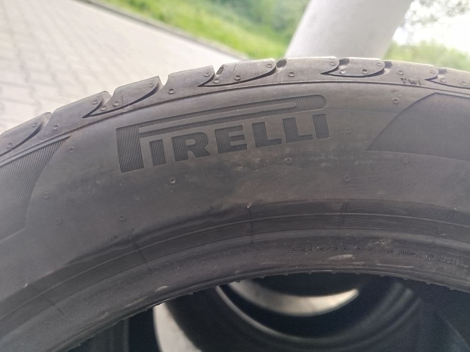 Opony Pirelli 235/45/17