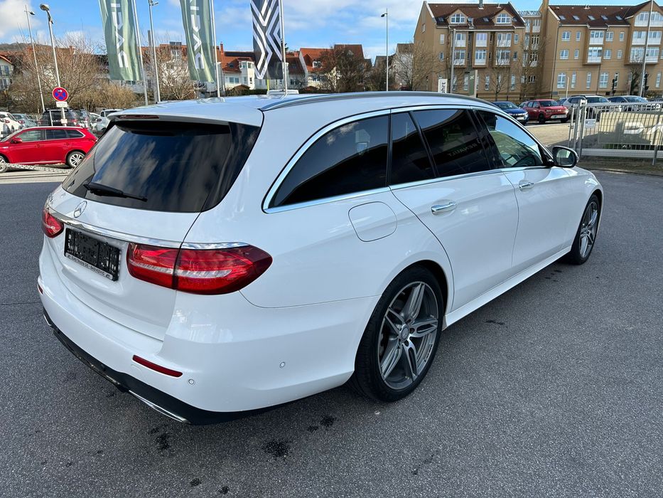 Mercedes benz E220AMG