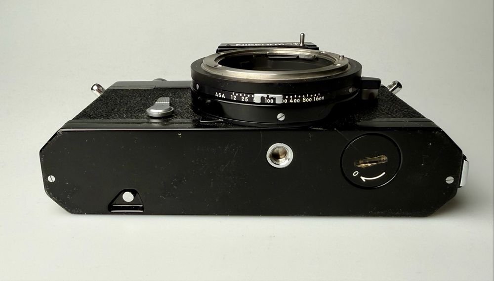 Плівкова камера Nikkormat FT чорна