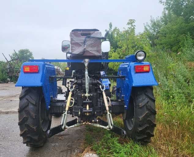 Трактор Шифенг SF-240 передній радіатор. Мінітрактор Shifeng. Львів