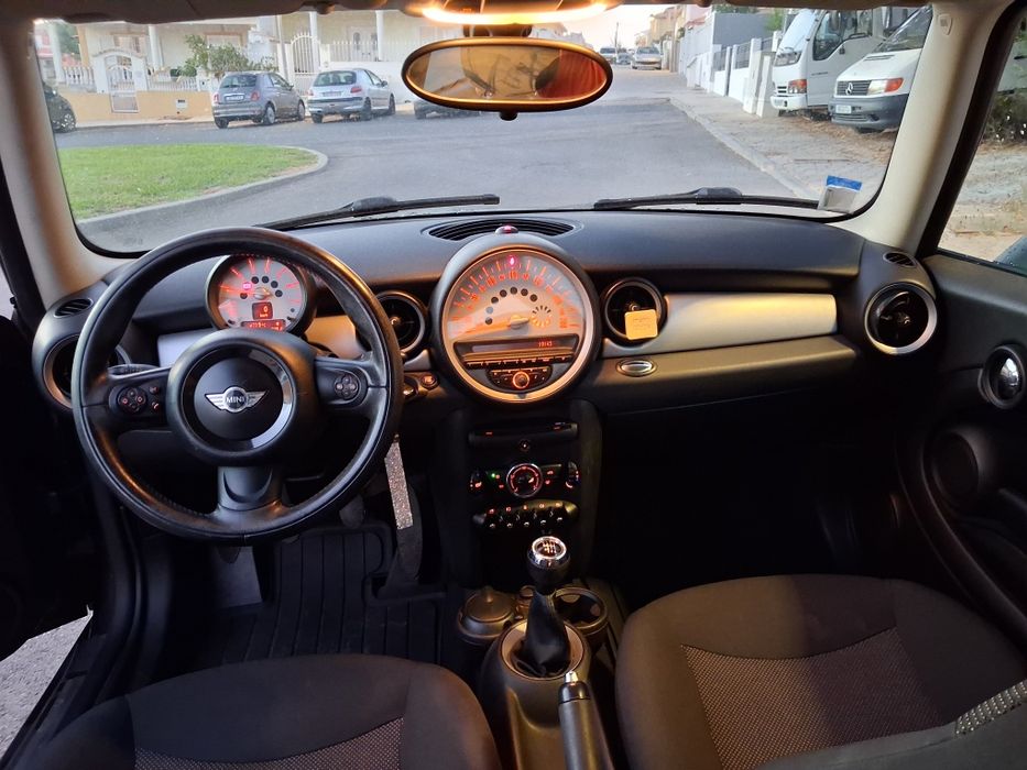 MINI One D 2011 impecável