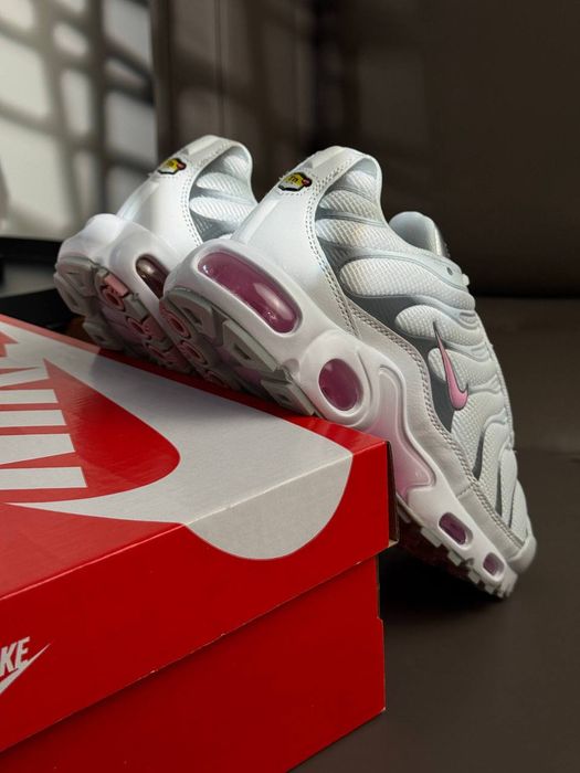 Кросівки Кроссовки Nike Air Max Plus White Metallic Pink Белый Розовый Білий Рожевий Кросовки демісезон