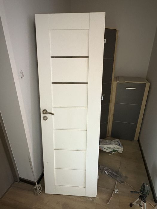 Drzwi wewnętrzne białe lewe 60