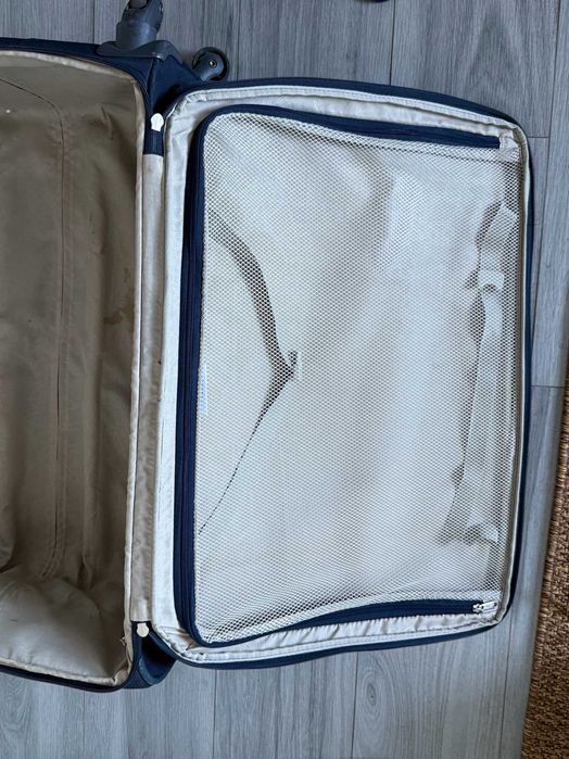 Mala de Porão Samsonite Azul Marinho