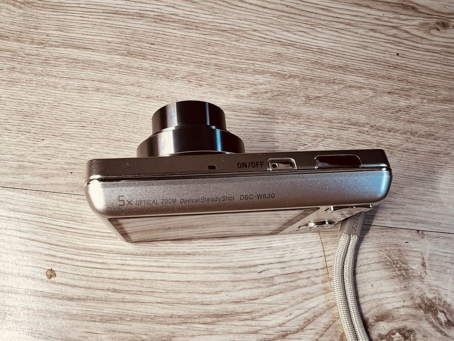 Цифровой фотоаппарат sony steadyshot dsc-w630 +чехол