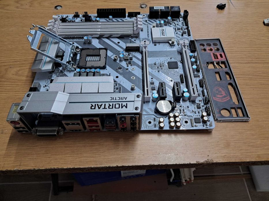 Bundle Motherboard + CPU + Gráfica