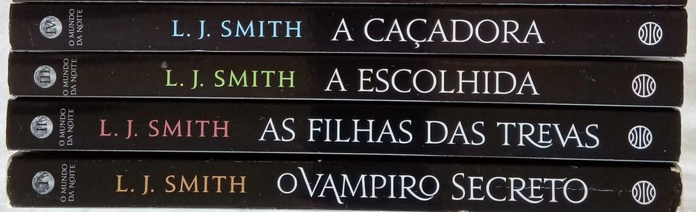 Livros de L.J Smith Mundo da Noite 4 volumes (Preço Conj)