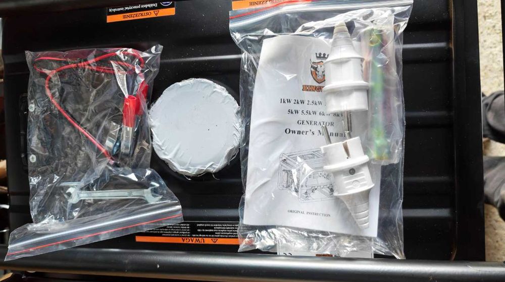 Генератор Kingway 3 кВт бензин мідна обмотка AVR однофазний 2 розетки